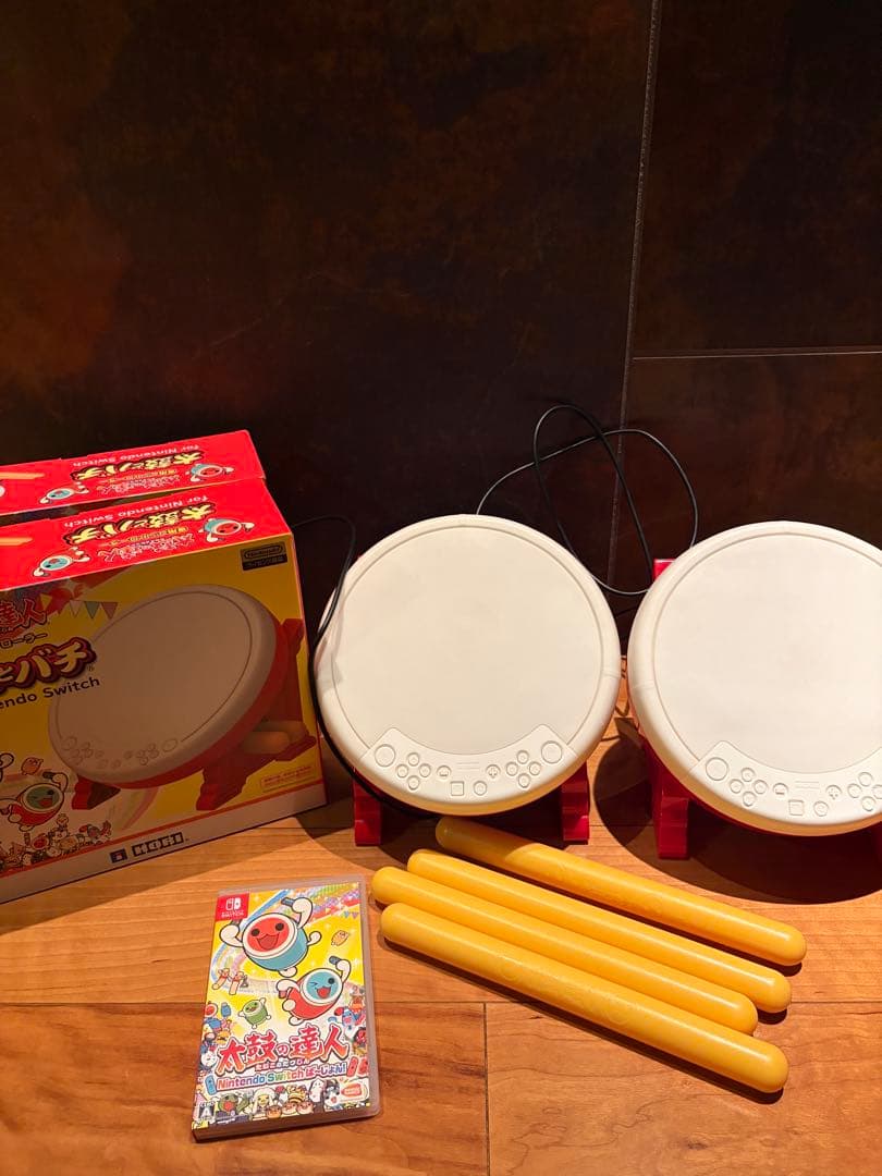 m*n様 太鼓の達人 Nintendo Switchば～じょん!太鼓とバチ2個セ バンダイナムコエンターテインメント 『中古即納』{Switch} 太鼓の達人