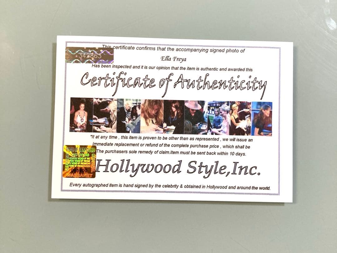 セール中…エラフレイヤ直筆サイン入り2Lサイズ写真… - メルカリ