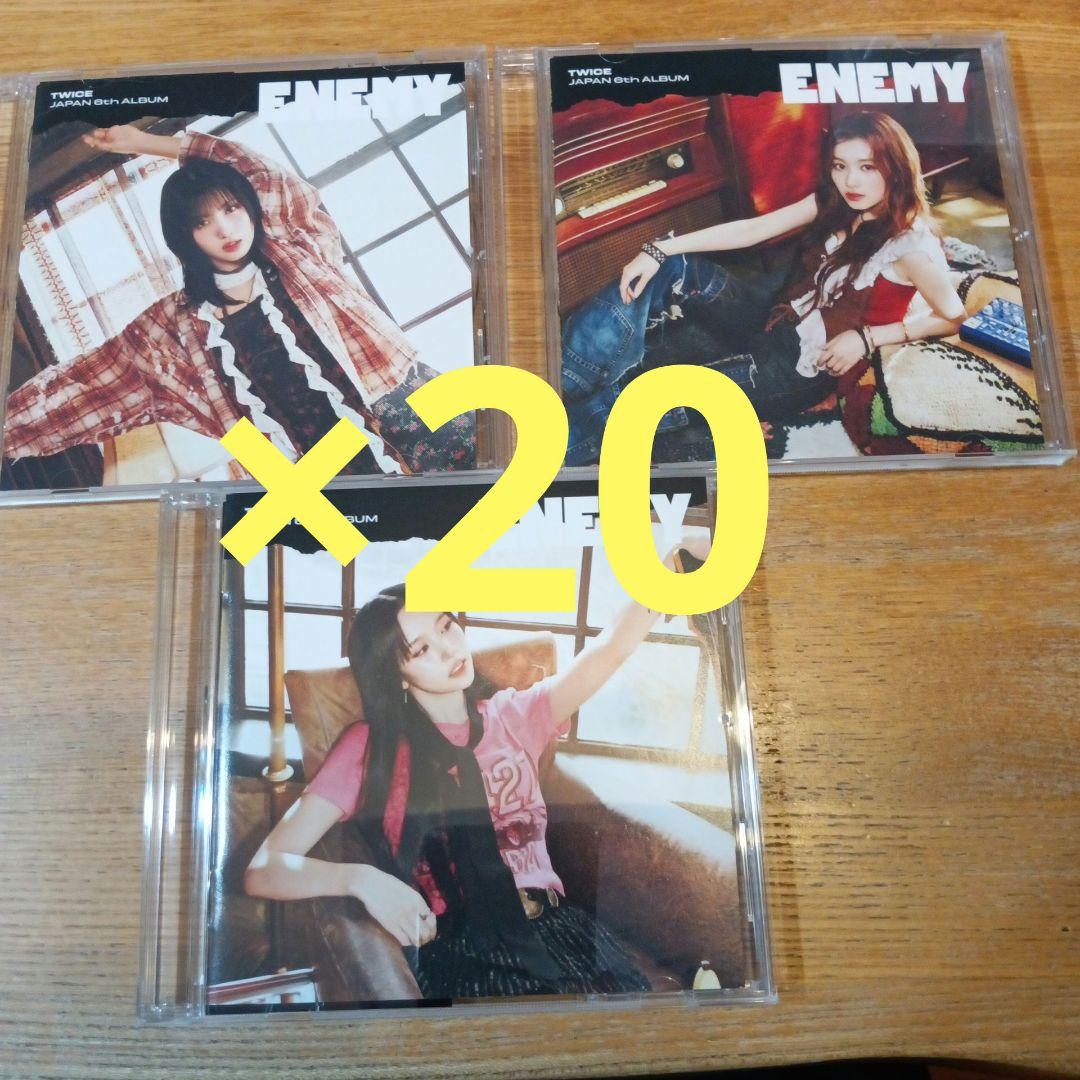 開封済　TWICE　ソロ盤 　モモ　サナ　ミナ　各20枚　合計60枚 TWICE ”ミサモ”（ミナ・サナ・モモ）、新曲「Bouquet」を発表！ ドラマ