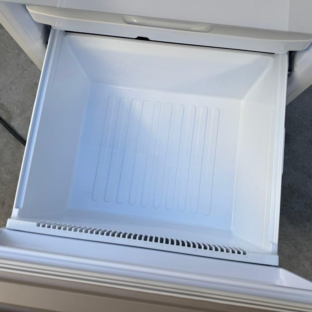 120⭐️2024年製美品☆シャープ冷蔵庫3ドア大型自動製氷両開きガラス扉