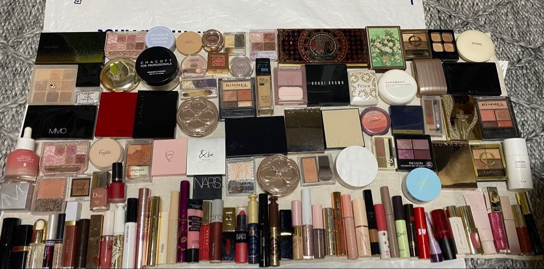 コスメ まとめ売り 381デパコス プチプラ コスメ まとめ売り プチプラ デコパスあり - メルカリ