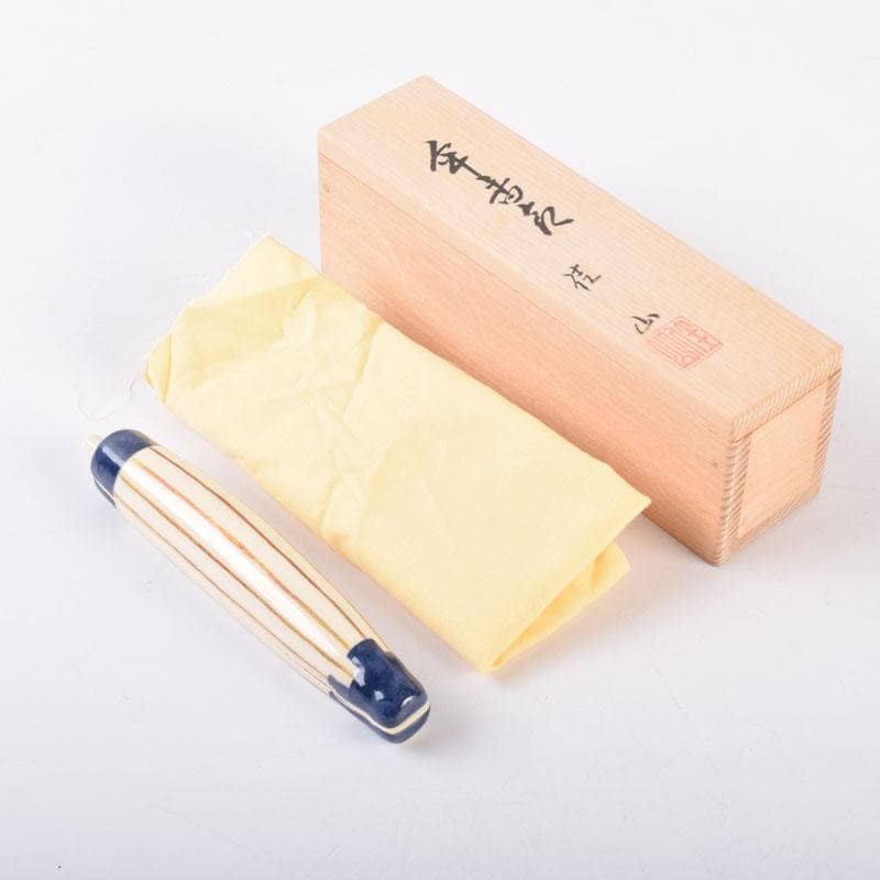 茶道具　栗田焼　岡田佳山作　傘香合　共箱　V　8468 楽天市場】【三月☆特売品】粟田焼 岡田佳山作 御祓之絵茶碗 平茶碗