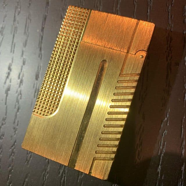 Chapado en Laton ガスライター ゴールド新品 - メルカリ