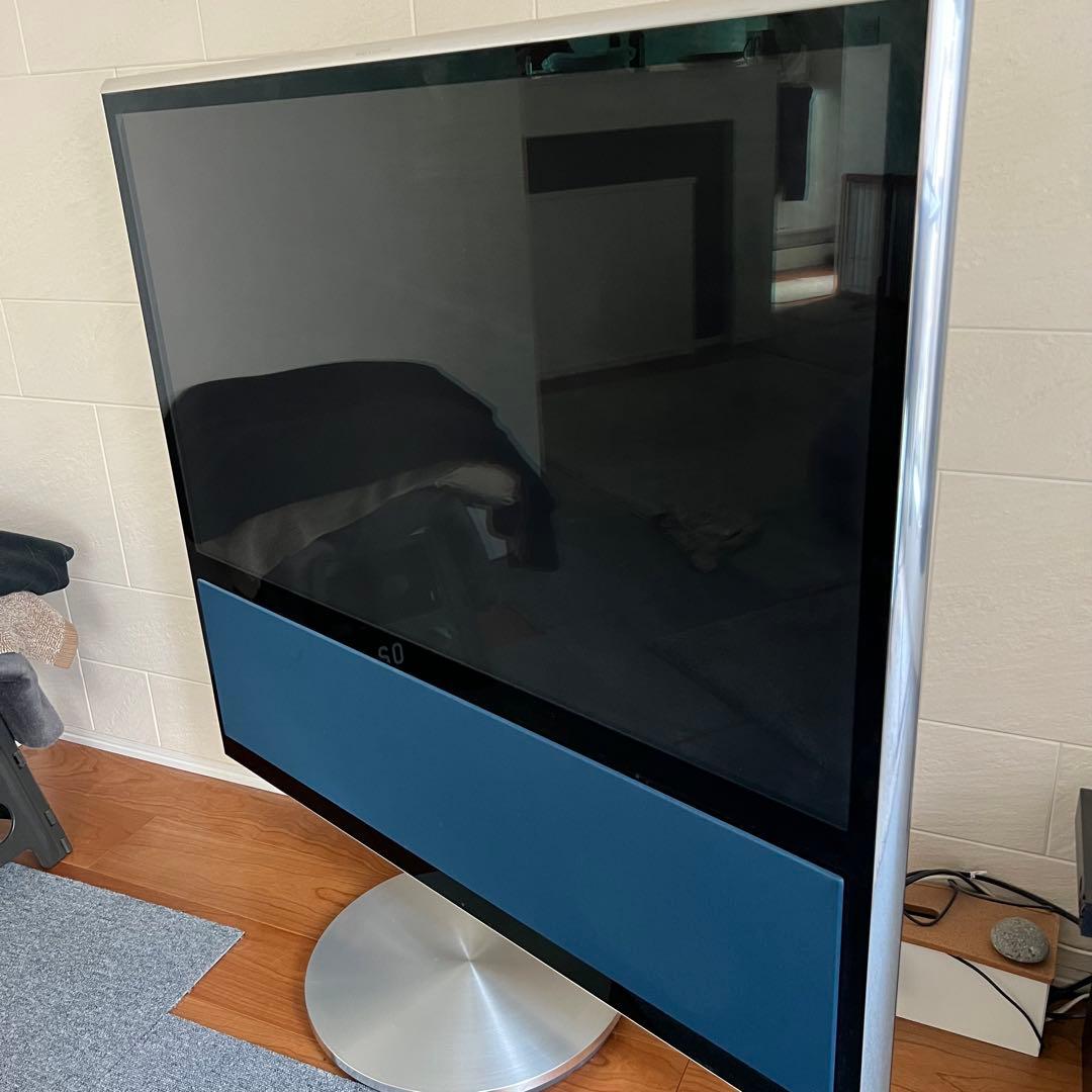 バング&オルフセンベオヴィジョン11-46フロアスタンドリモコン100万超