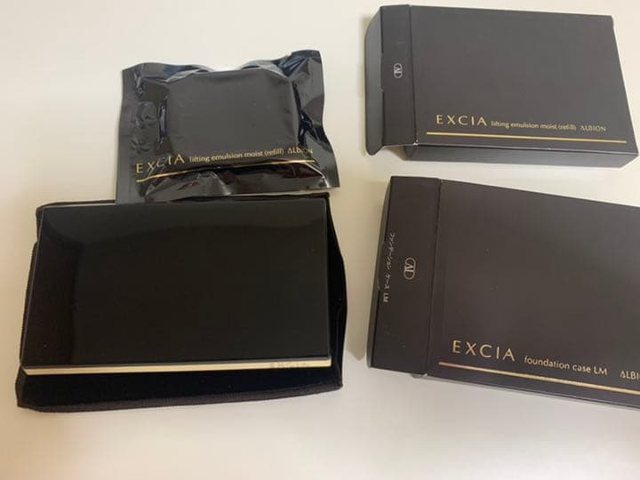 アルビオン　エクシアAL リフティング　エマルジョン　ファンデーション　ケース ALBION（アルビオン） エクシア エマルジョン ファンデーション ケース
