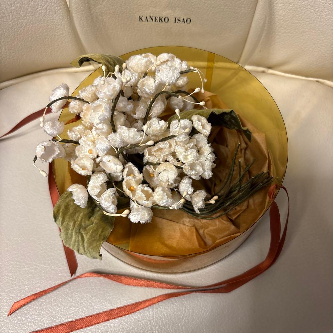 ピンクハウス カネコイサオ 鈴蘭 スズラン コサージュ ブローチ - メルカリ