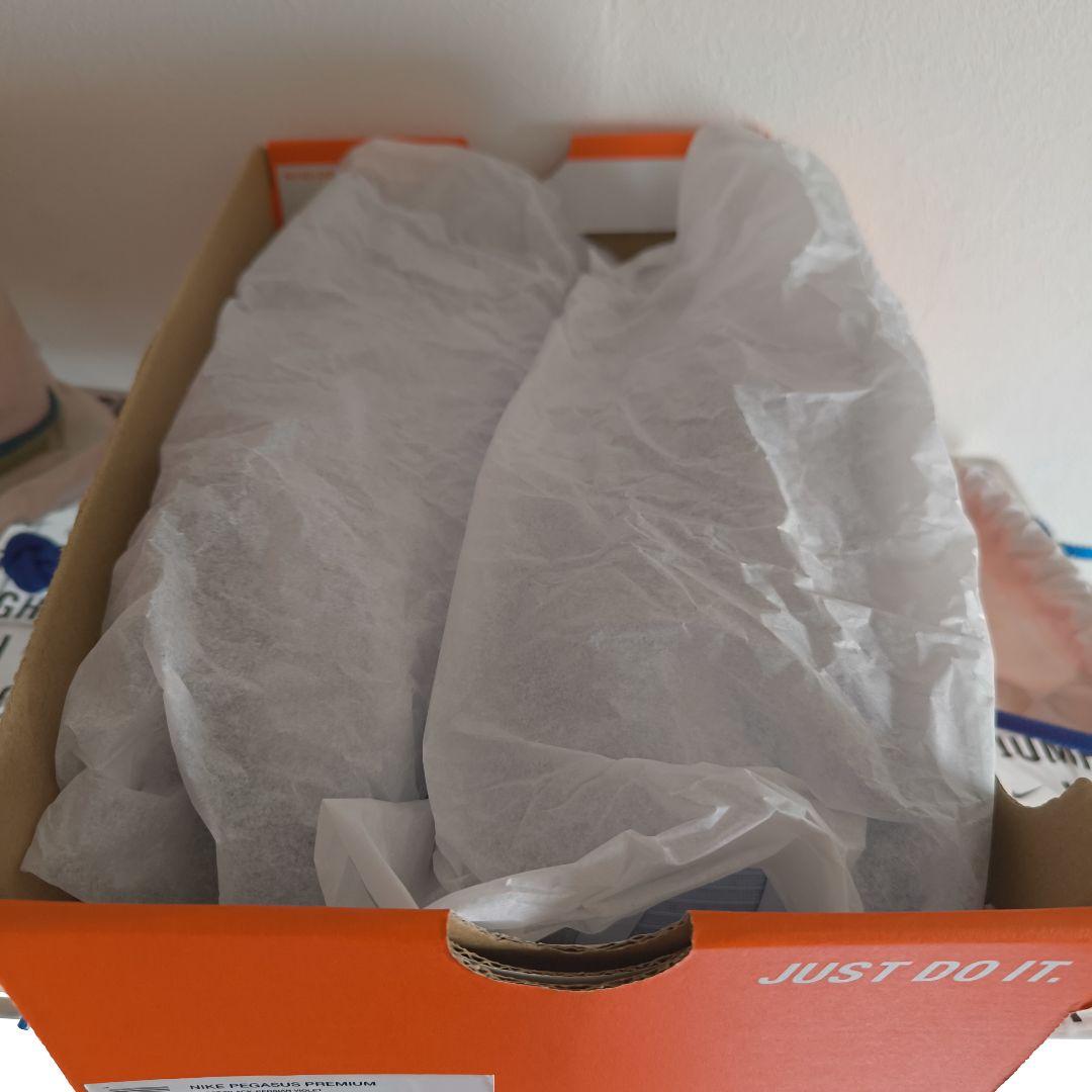 Nike ペガサス プレミアム 25.5cm 蓋なしの箱付き