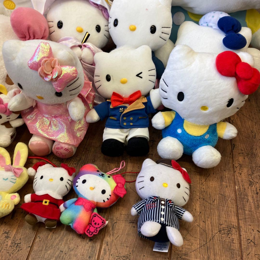 サンリオ ハローキティ キティちゃん ぬいぐるみ 22体 大量まとめ売り