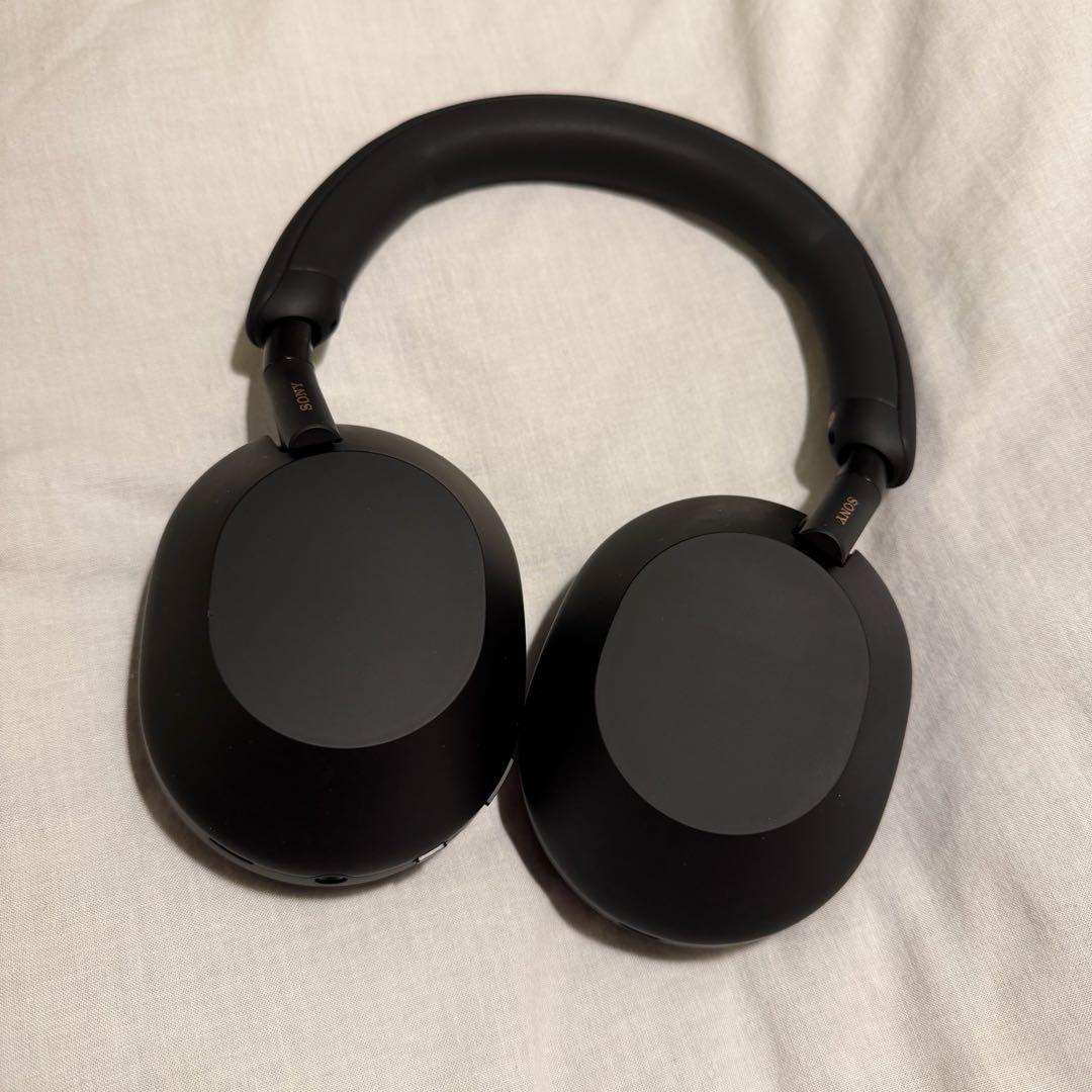 WH-1000XM5 ソニー ワイヤレスヘッドホン ブラック 黒 SONY Amazon.com: Sony WH-1000XM5 Noise Canceling Wireless Headphones