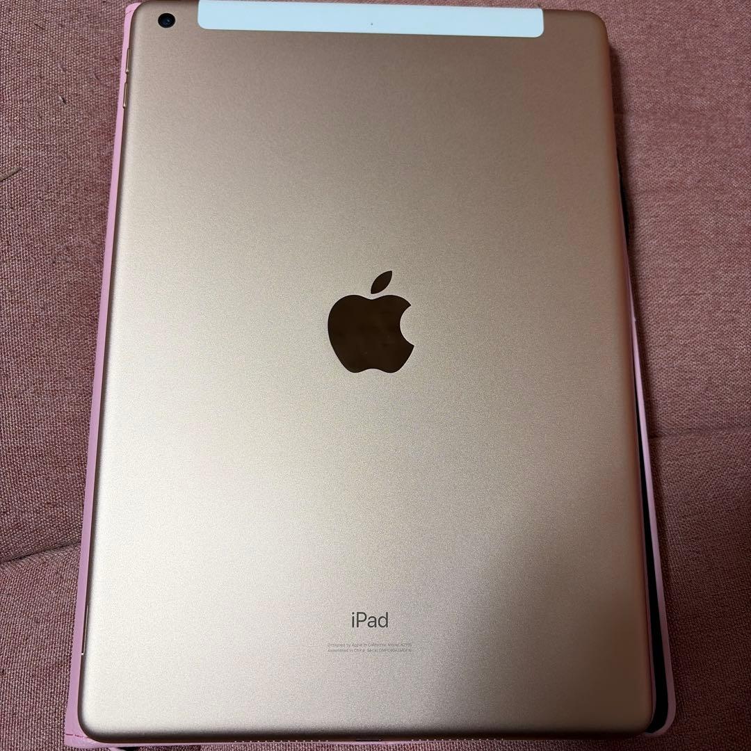 Apple iPad 32GB ゴールド Wi-Fi+Cellular - メルカリ