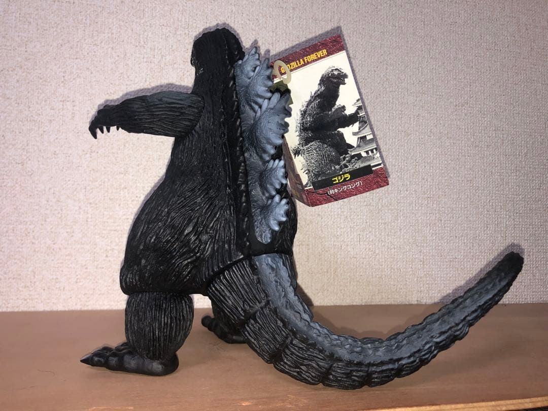 ゴジラ FOREVER フィギュア ☆タグ付き☆バンダイ JAPAN キンゴジ