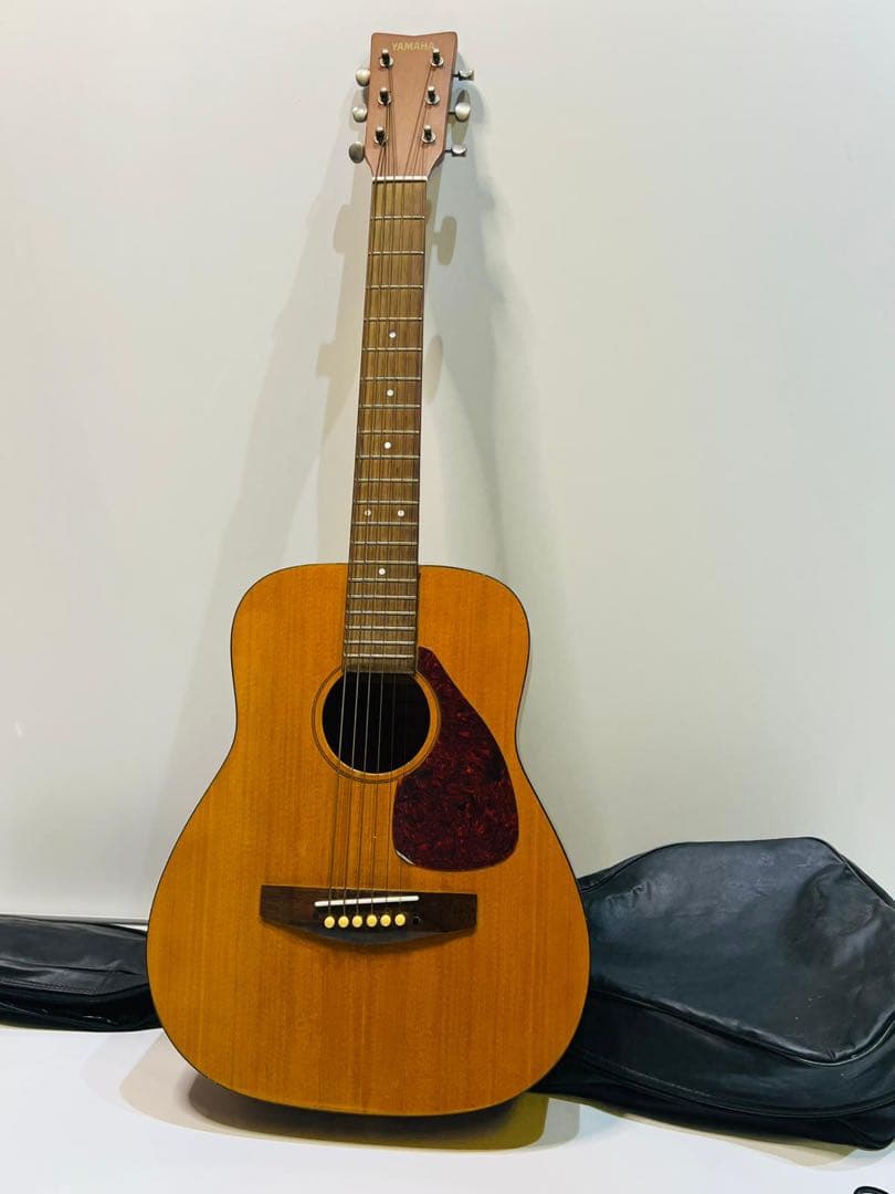 YAMAHA アコースティックギター ￼￼￼￼￼￼FG JUNIOR JR-1 Amazon.co.jp: Yamaha ヤマハ FG JR1 3/4 Size アコースティックギター