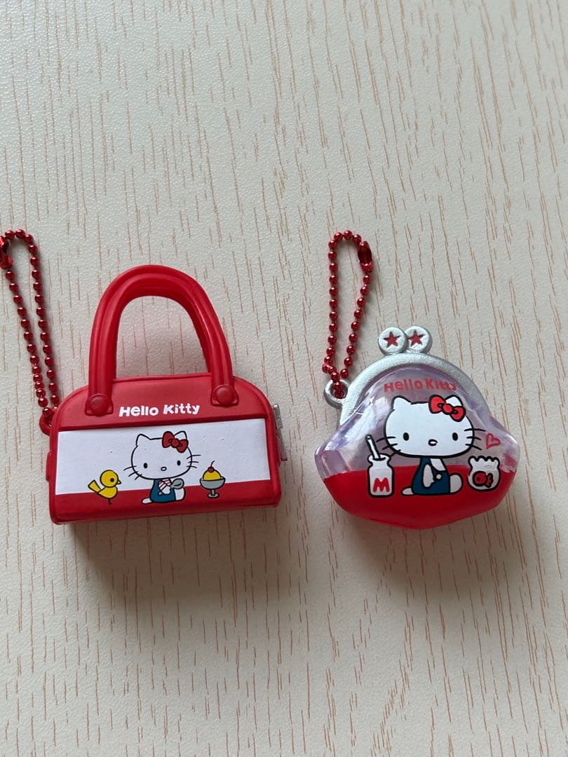 ハローキティ レトロ ガチャ 最終値下げ - メルカリ