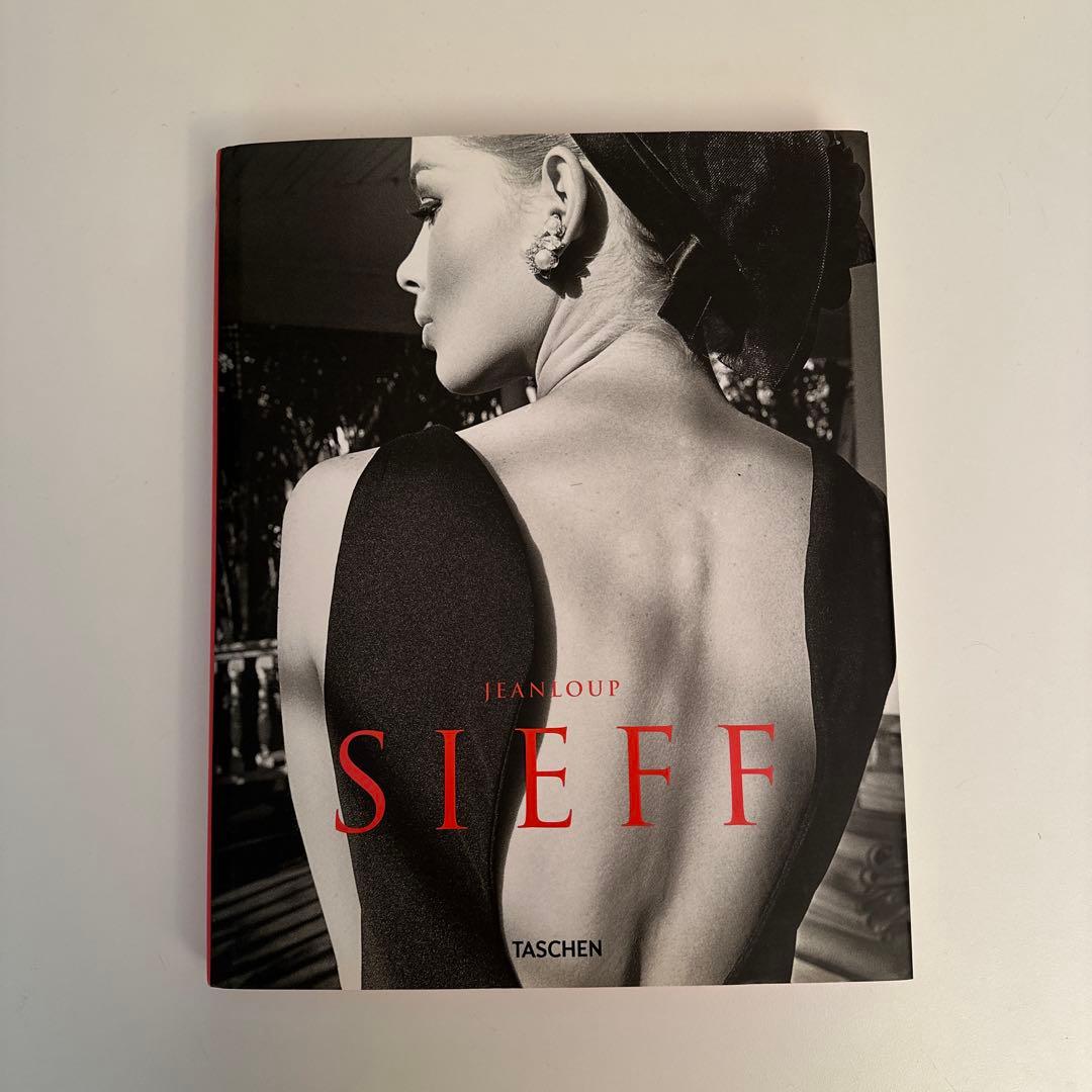 JEANLOUP SIEFF 写真集　ジャンルー・シーフ Amazon.co.jp: 写□ ジャンルー・シーフ洋書写真集 Jeanloup Sieff