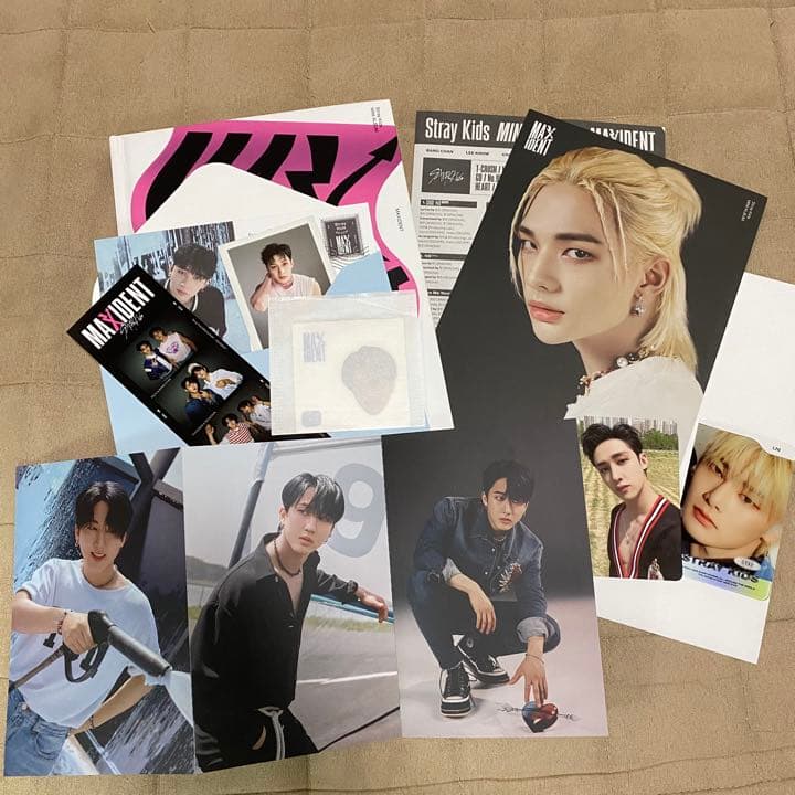 StrayKids スキズ MAXIDENT アルバム トレカ 店舗特典 - メルカリ