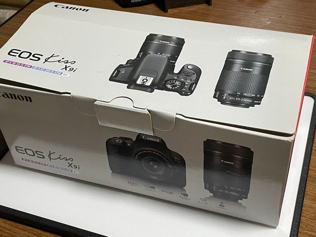 Canon Kiss X9i Wi-Fi対応レンズ3本セットX9i専用雑誌付