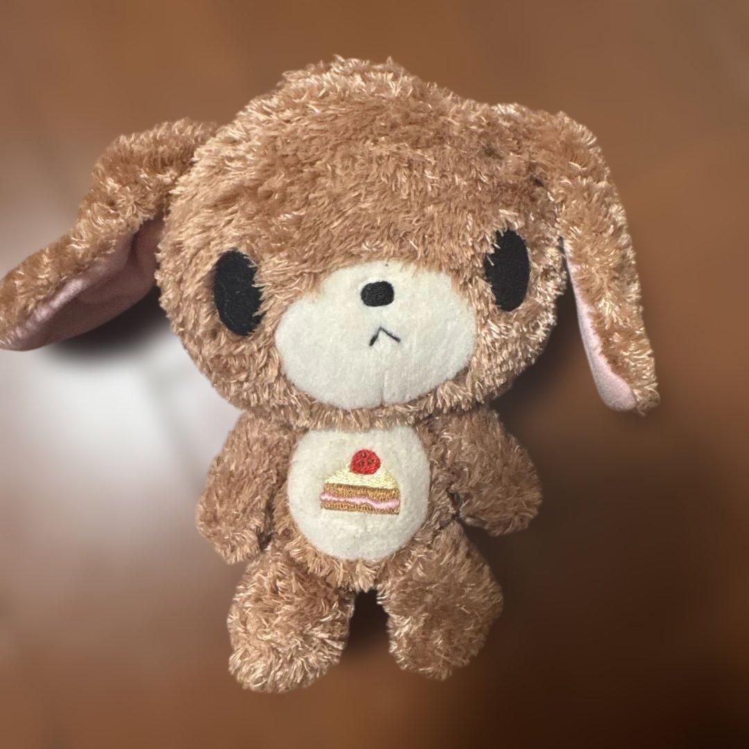 サンリオシュガーバニーズ くろうさ ケーキ 刺繍 ぬいぐるみ