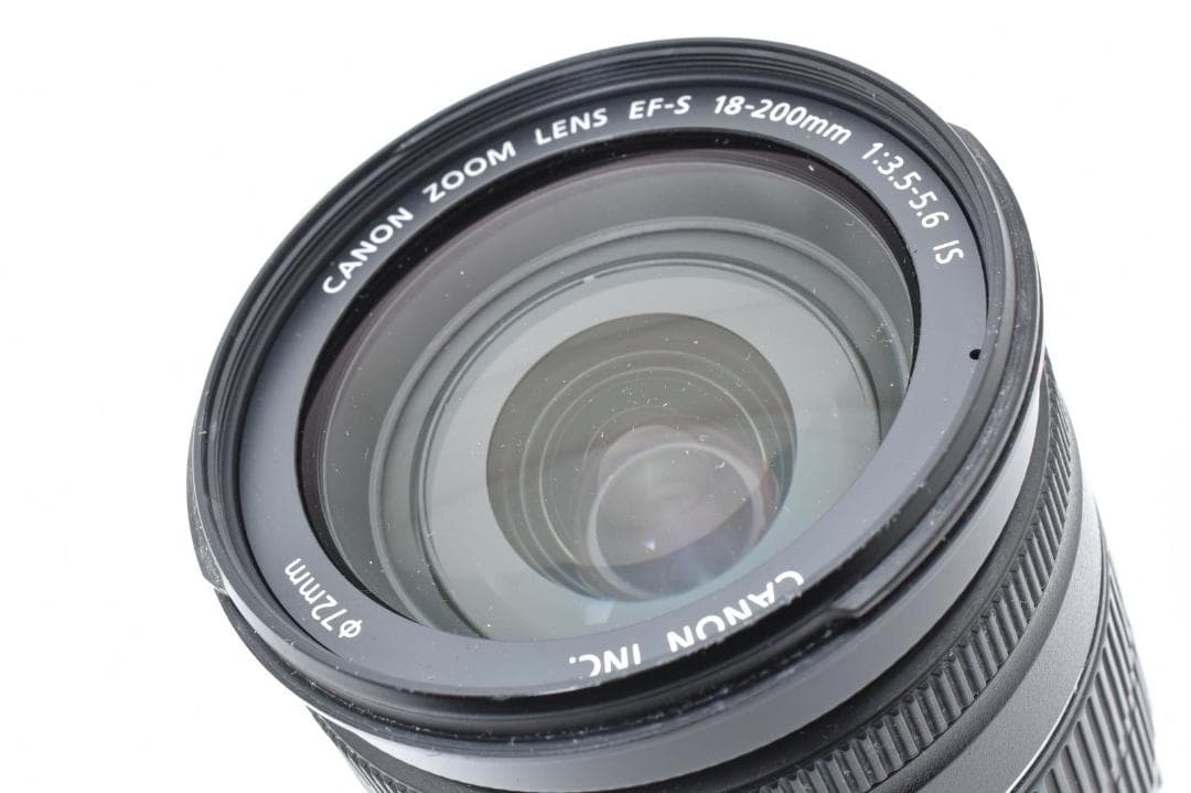 【美品】 Canon EF-S 18-200mm f/3.5-5.6 IS