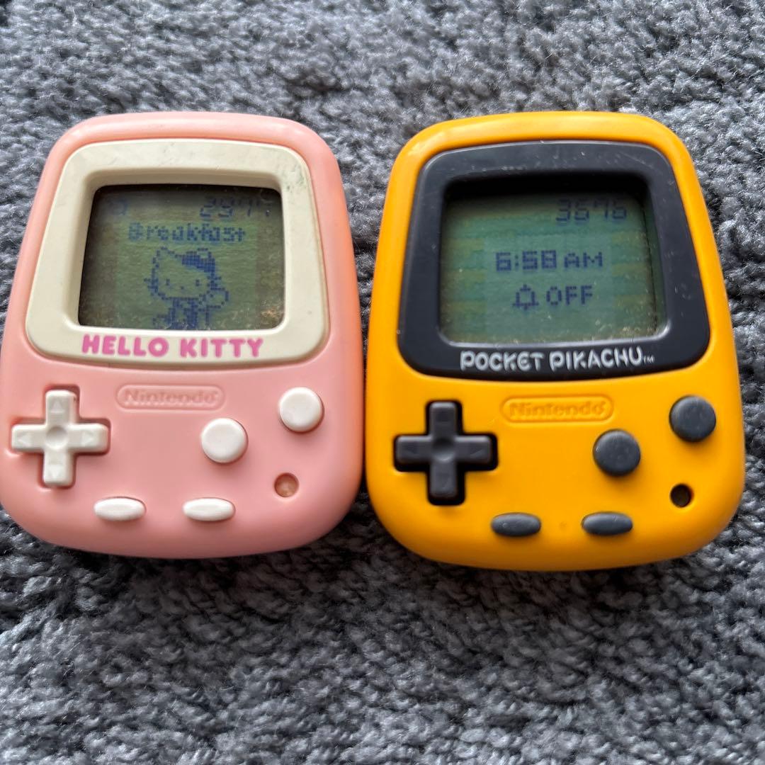 任天堂 ポケット ピカチュウ ハロー キティ 万歩計 ゲーム 2個セット