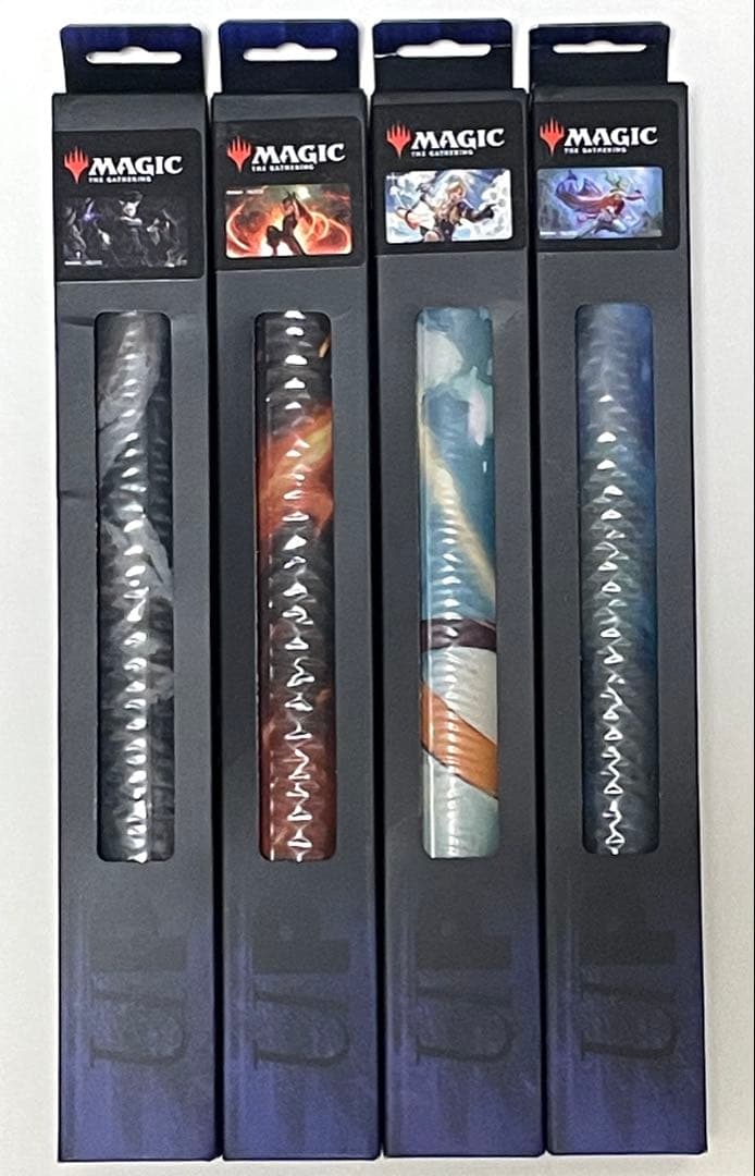 【特価】ウルトラプロ　MTG　ファイナルファンタジー　プレイマット　4枚セット Amazon.co.jp: Ultra PRO - ファイナルファンタジー×ユニバース