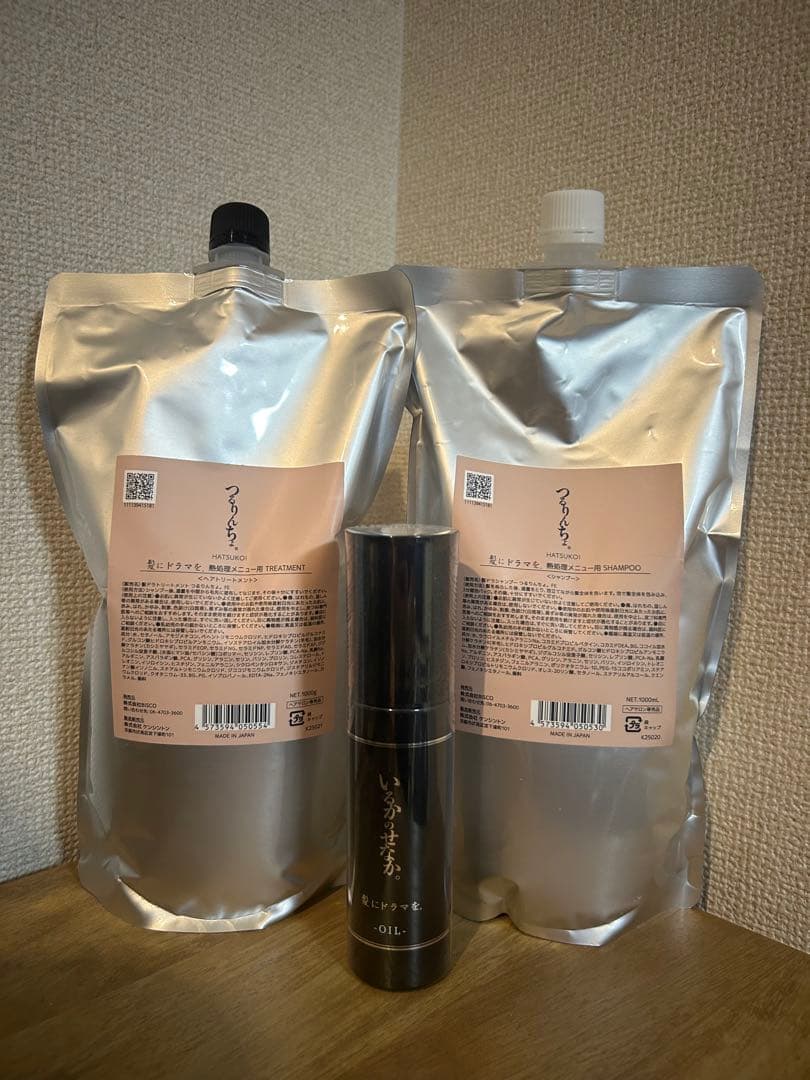 つるりんちょ詰め替え はつこいシャンプートリートメント いるかのせなか２セット セット】つるりんちょ。 HATSUKOI シャンプー＆トリートメント（ボトル