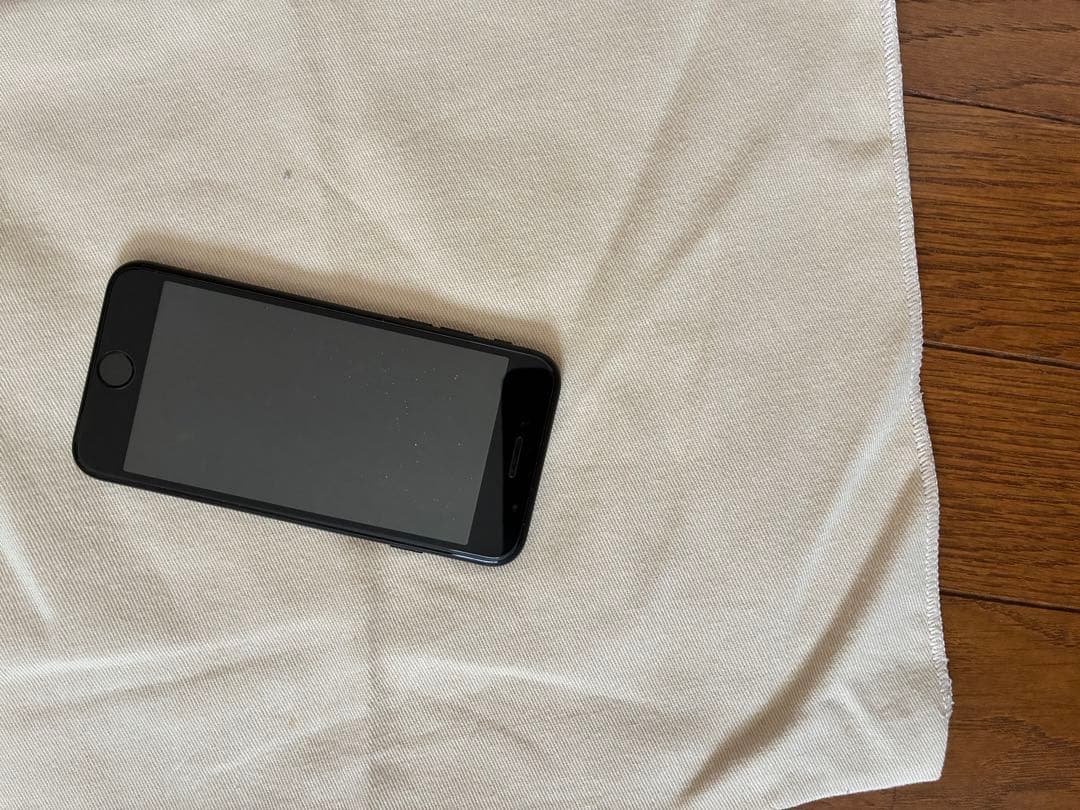 スマートフォン本体 iPhoneSE2 SIMロック解除済】【第2世代】docomo iPhoneSE 64GB レッド MX9U2J/A