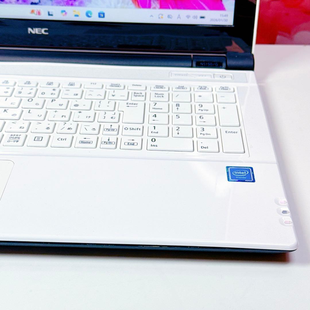 新品SSD✨Windows11 薄型ノートパソコン カメラ 高性能i3 オフィス