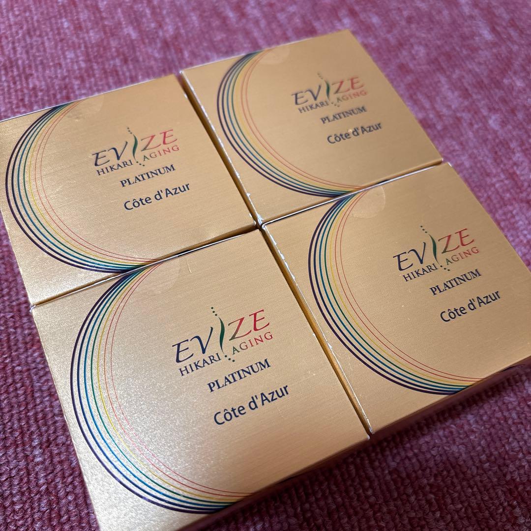 エビーゼ ヒカリエイジング モイストローション、プラチナム コート