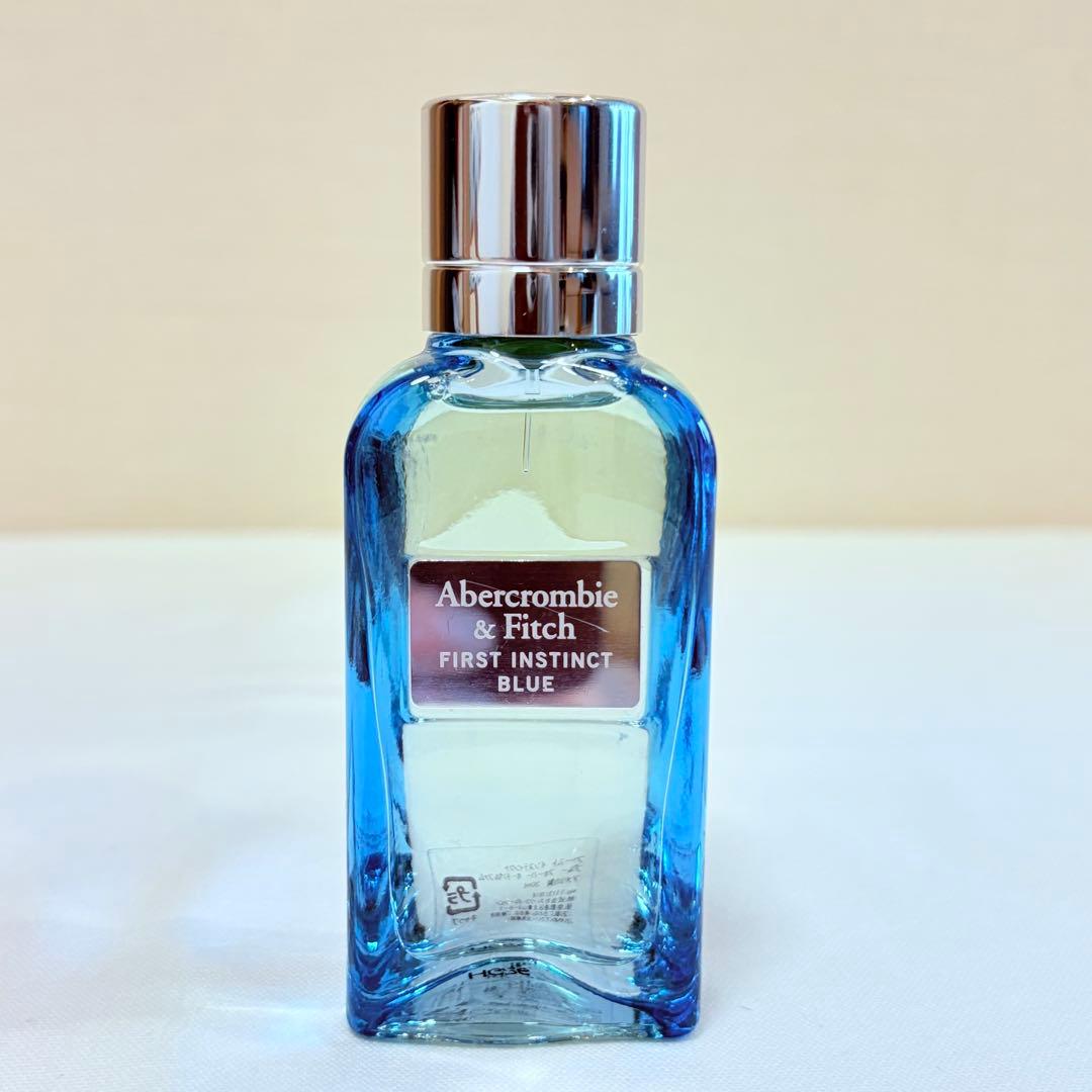 新品　アバクロ　ファーストインスティンクト　ブルー　フォーハー　香水　30ml Amazon | abercrombie&fitch インスティンクトブルーフォーハー EDP