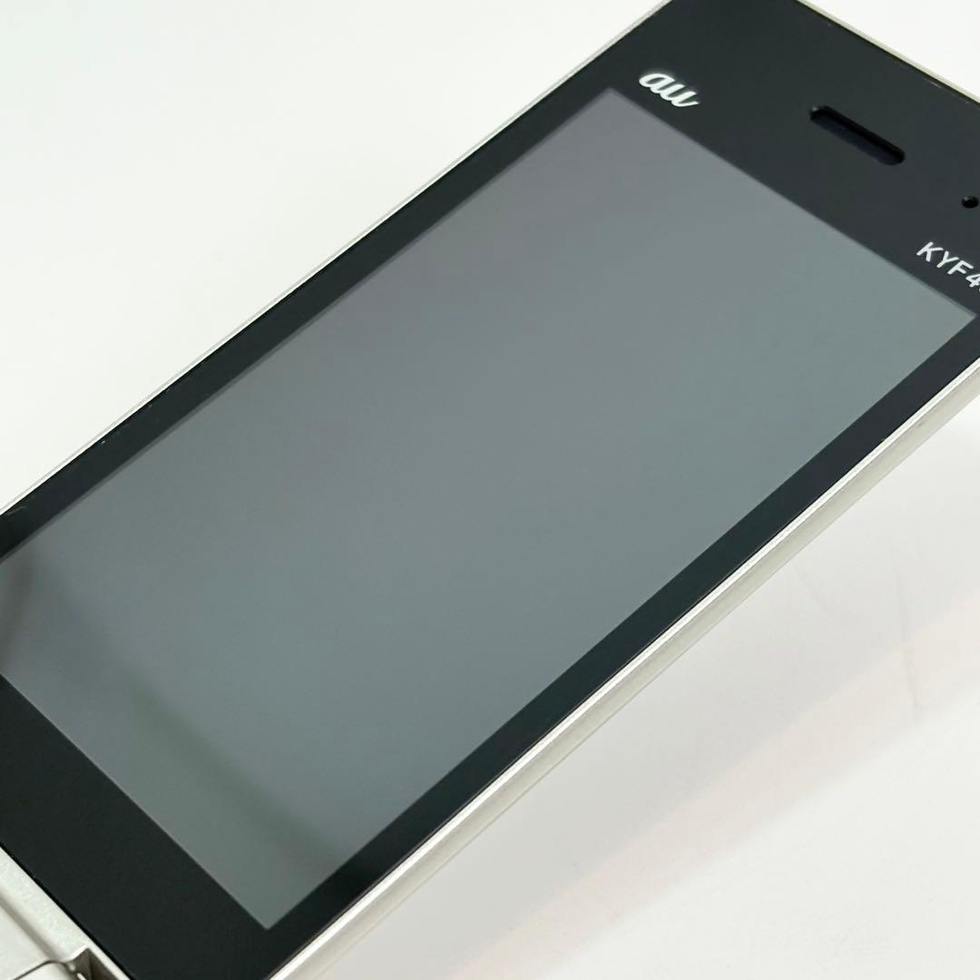au KYF43 ガラホ 4G対応 卓上ホルダ付 超美品 - メルカリ