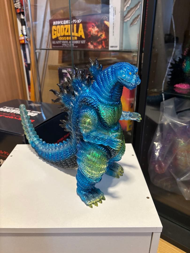 赤目天使　kaijuBlue shinD