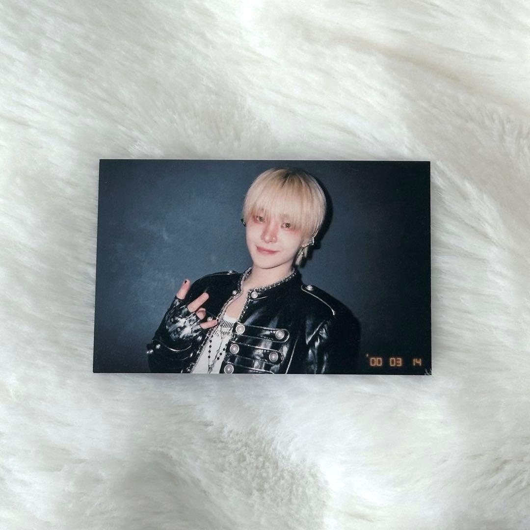 TREASURE ジフン PULSE ON 京セラ FCトレカ - メルカリ