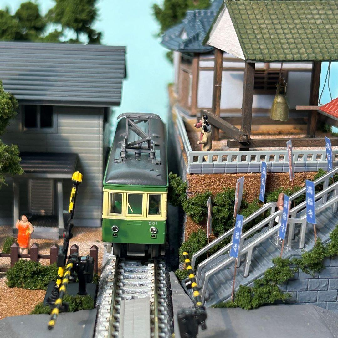 江ノ電 江の島腰越 満福寺と踏み切り 鉄道ジオラマ Nゲージ 展示台