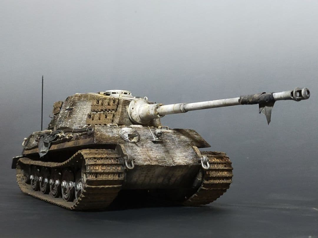 戦車模型の製作代行ページ タミヤ キングタイガー1/35 - メルカリ