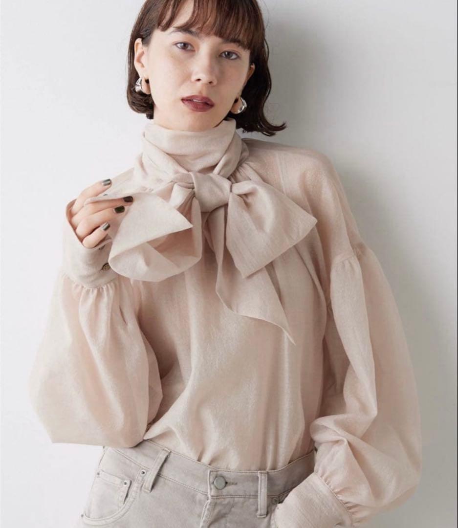 Whim Gazette ウィムガゼット 今季オーガンジーブラウス★新品★ Whim Gazette(ウィム ガゼット)のオーガンジーブラウス通販 | 集英社