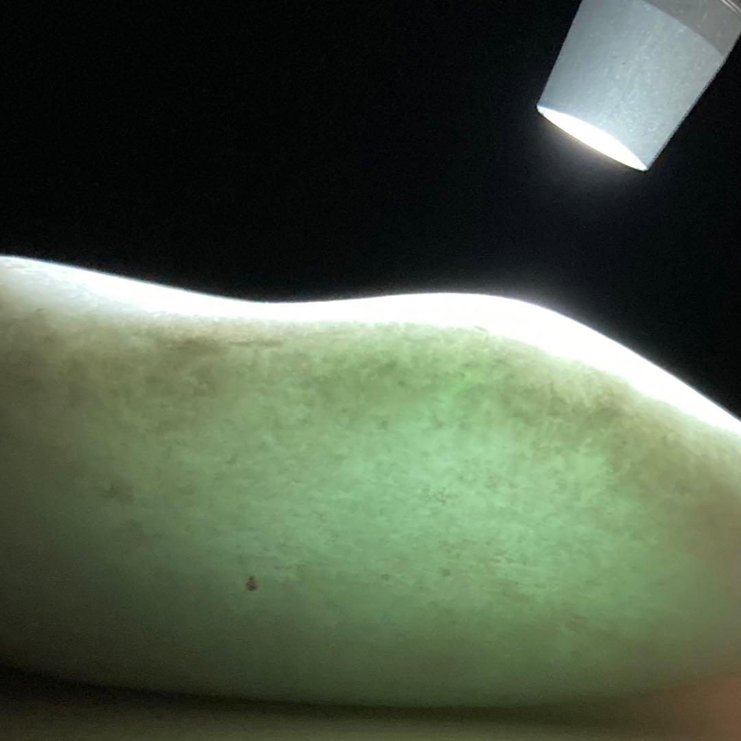 糸魚川翡翠　海中翡翠　海石　翡翠輝石　原石　261.8ｇ