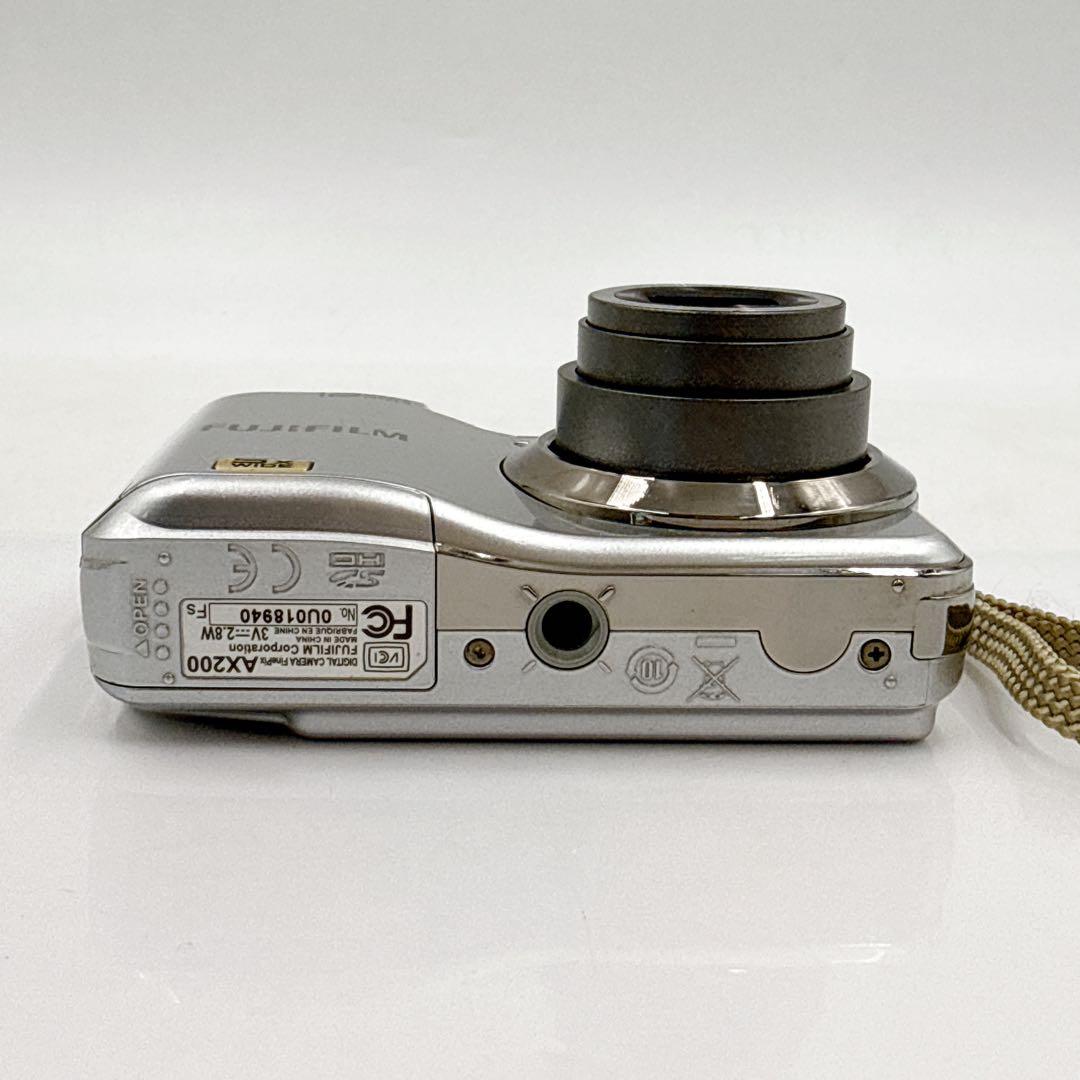 FUJIFILM FinePix 富士フイルム AX デジカメ 単3電池2本 - メルカリ