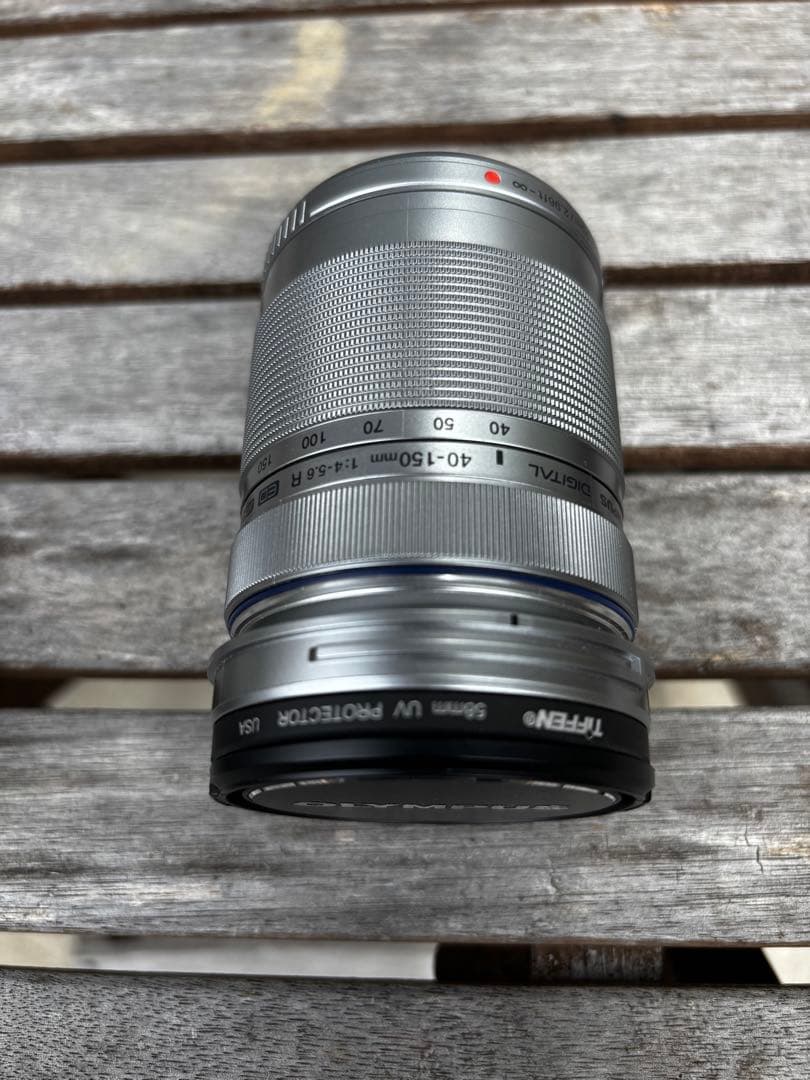 OLYMPUS 40-150mm f/4-5.6 ズームレンズ