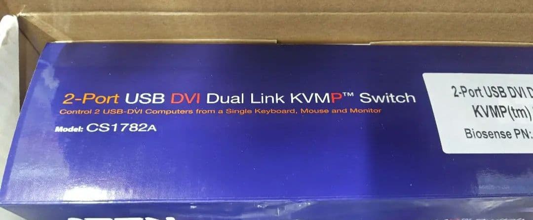 分配器・切替器 ATEN 2-Port USB DVI KVM Switch CS1782A 2-Port USB DVI Dual Link/CH7.1 Audio KVMP™ Switch - CS1782A, ATEN