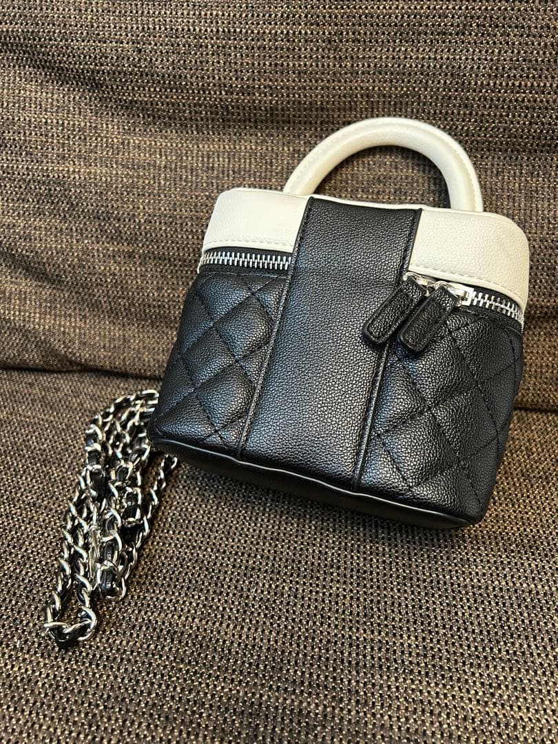 Darich キャビアスキンスクエアミニバッグ - メルカリ