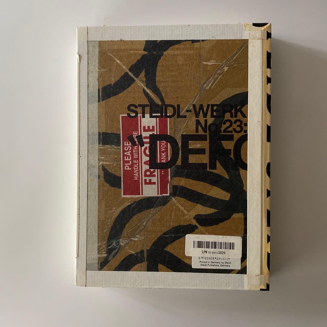 WERK No.23: MASAHO ANOTANI 安野谷昌穂 ギャルソン