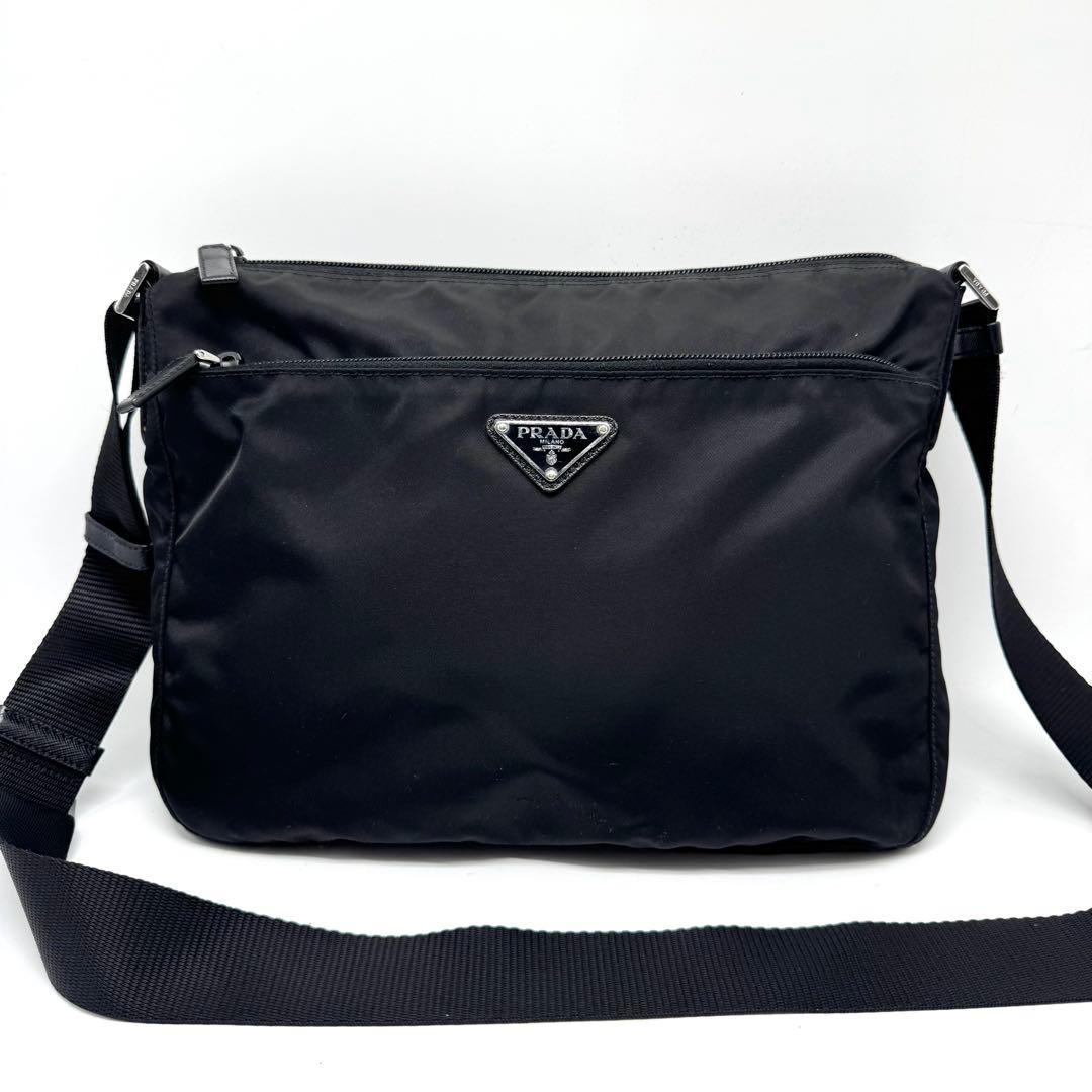現行型・極美品✨】プラダ ショルダーバッグ サフィアーノレザー