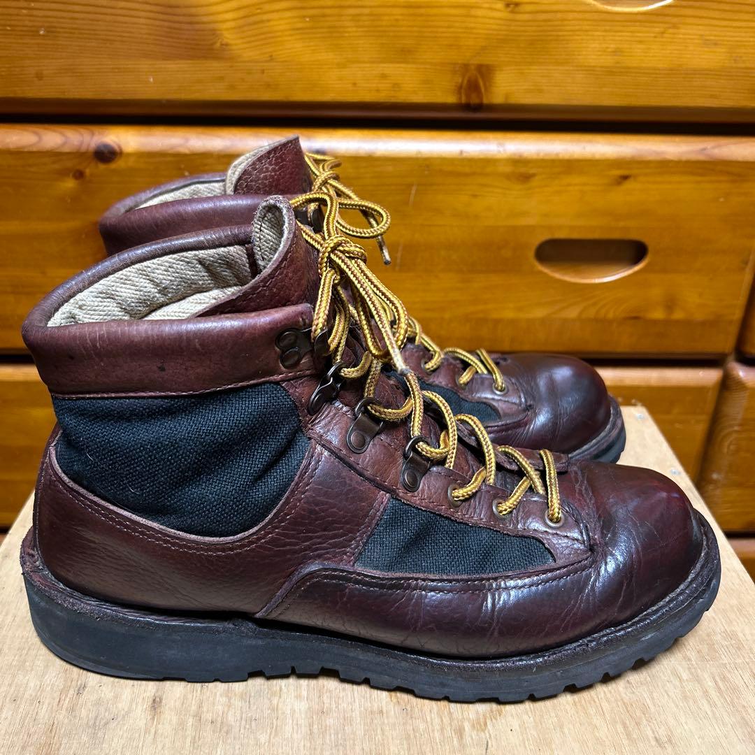 ダナーDannerマウンテンフッドGORE-TEX 白タグ VIBRAMキムタク - メルカリ