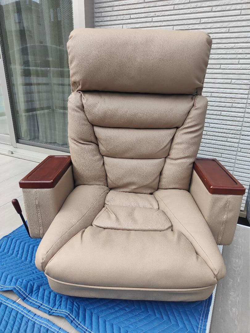 引取限定】hiroplans 高級革仕様 レバー式回転座椅子アリオン① 良品