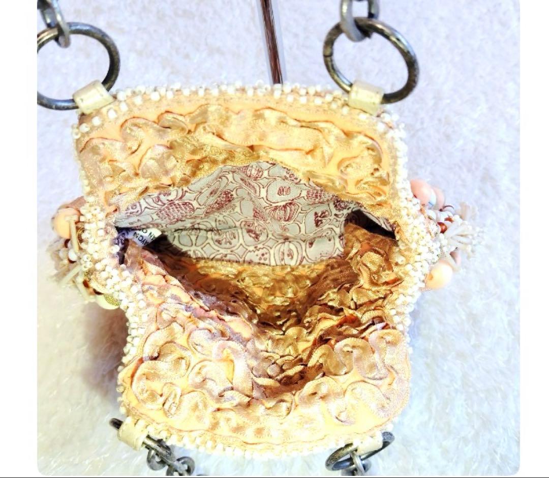 美品 ジャマンピュエッシュ ビーズ ハンドバッグ 刺繍 サーモンピンク伊藤まさこ