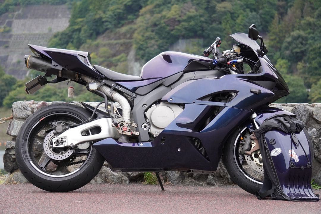 two brothers マフラー CBR1000RR sc57前期 - パーツファッション 通販