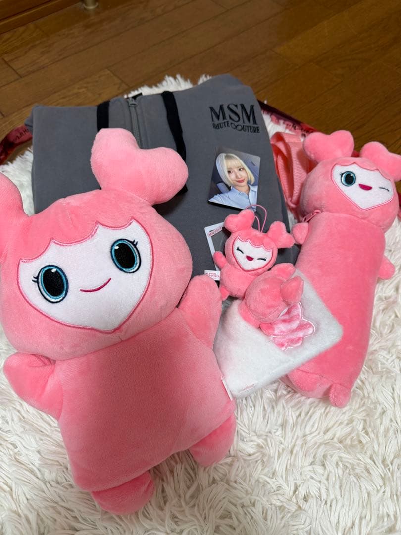 MISAMO haute coutureパーカー　その他まとめ売り HOODIE【L】/ MISAMO『HAUTE COUTURE』 – JYP JAPAN ONLINE STORE