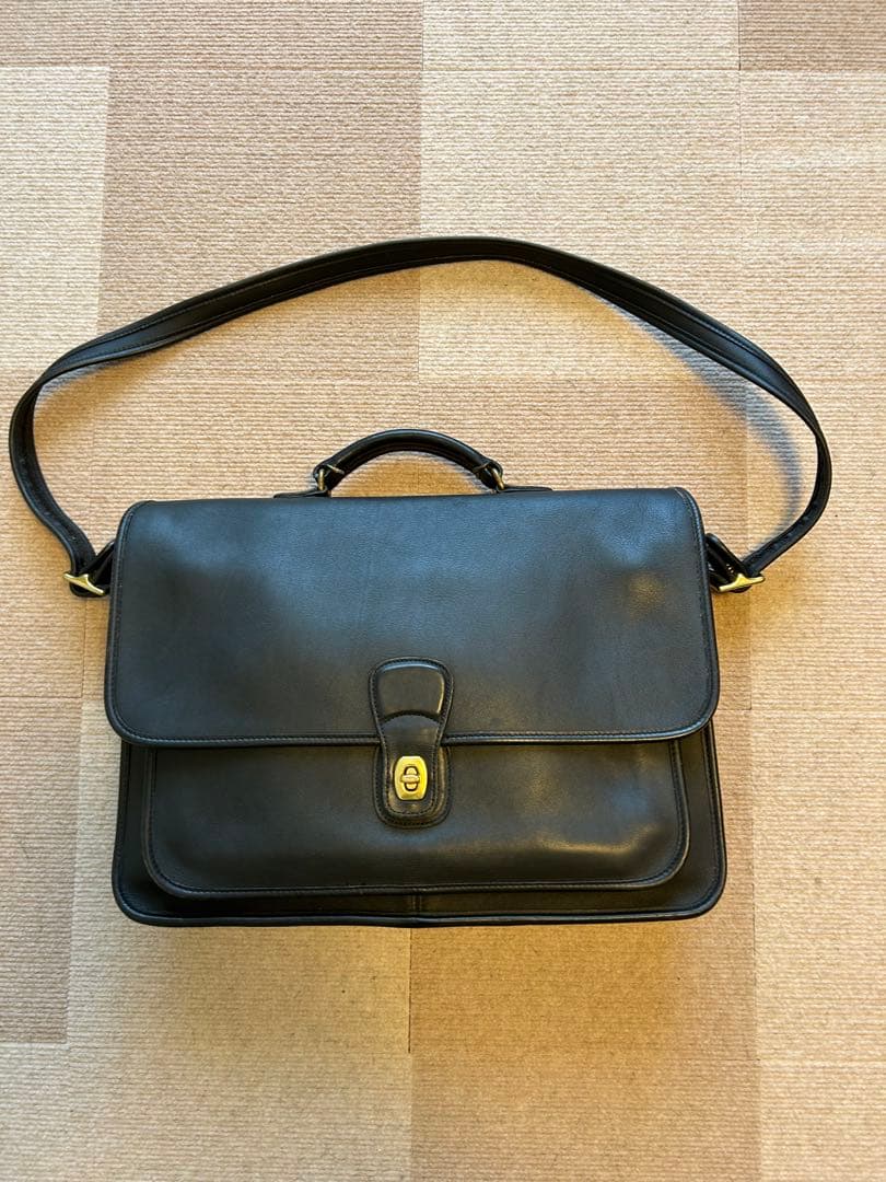 COACH 5180 ブラックレザー ショルダーバッグ COACH 5180 Metropolitan Briefcase / コーチ フラップ式 グラブタン