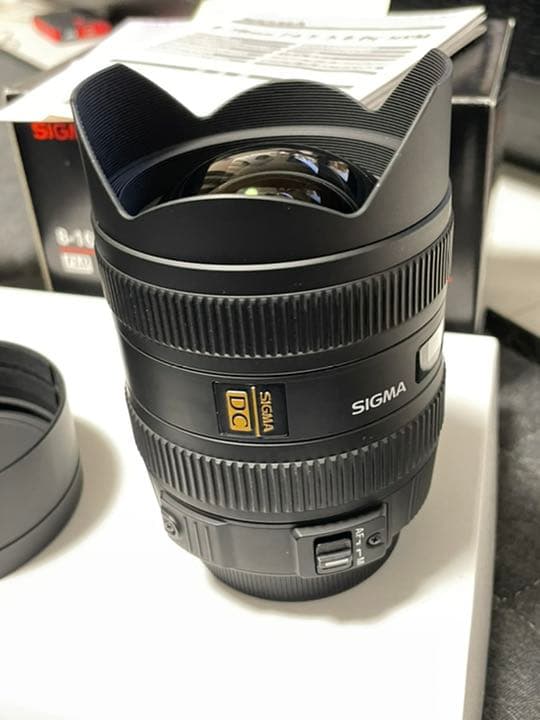 シグマ/ニコン 8-16mm f4.5-5.6 DC HSM（美品、付属品完備）