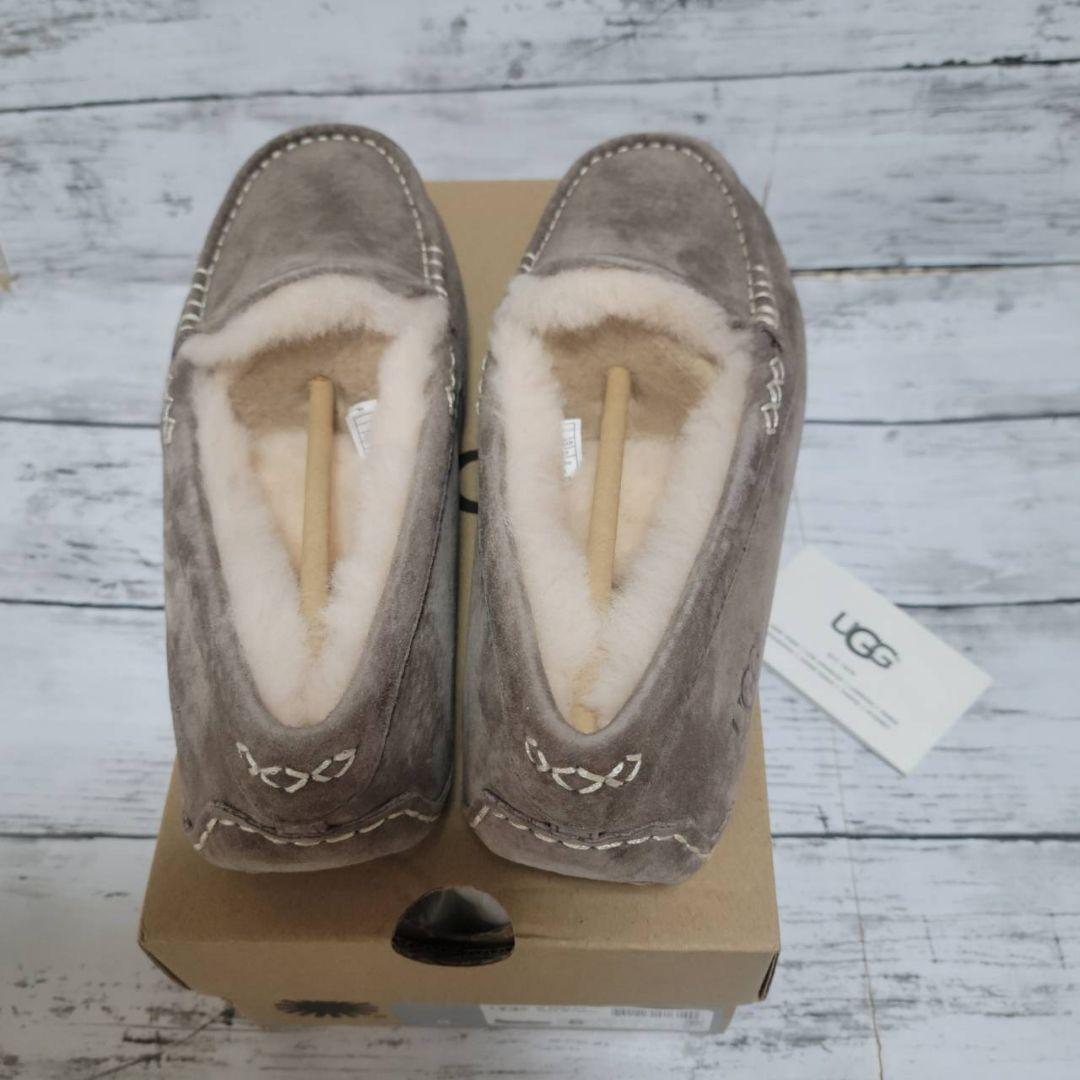 UGG ANSLEY モカシン 23cm チョコレート - メルカリ